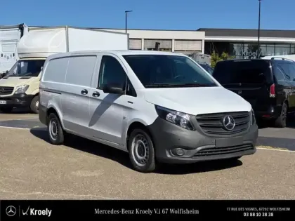 Photo 22 Mercedes Vito 112 Fourgon long
