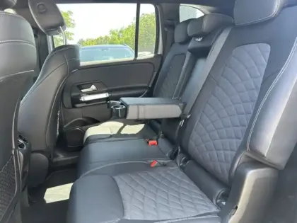 Photo 18 Mercedes GLB 200 d Business Line