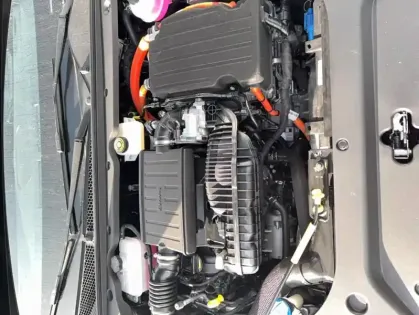 Photo 23 BYD Seal 6 1.5l DM-i 156 kW PHEV Comfort Lite 4p
