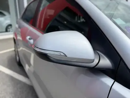 Photo 16 Kia Rio 1.0L T-GDi 100 ch ISG Design