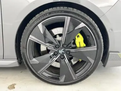 Photo 20 Peugeot 508 HYBRID4 360ch e-EAT8 PEUGEOT SPORT ENGINEERED