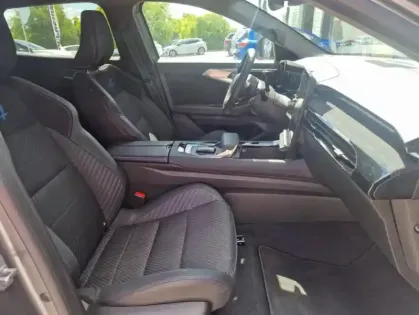 Photo 14 Renault Austral esprit Alpine full hybrid E-Tech 200 -26