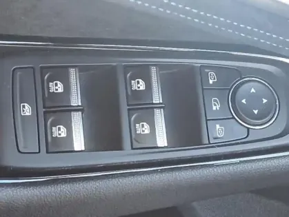 Photo 29 Renault Austral esprit Alpine full hybrid E-Tech 200 -26