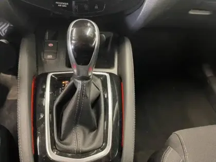 Photo 7 Nissan Qashqai  1.5 dCi 115ch N-Connecta DCT 2019 Euro6-EVAP