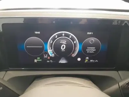Photo 10 Volkswagen Tiguan  1.5 eTSI 150ch R-Line Edition DSG7