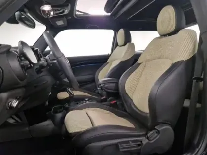 Photo 10 Mini Mini  Cooper SE 184ch Edition Resolute Plus BVA