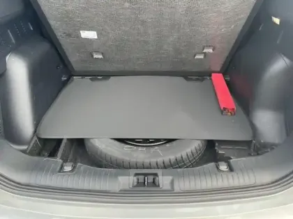 Photo 13 Ford Kuga  2.5 Duratec 180ch Hybrid FlexiFuel Titanium Powershift