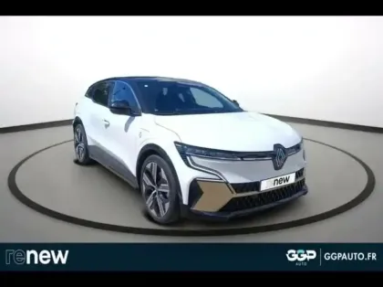 Photo 7 Renault Megane  E-Tech Electric EV60 220ch Iconic optimum charge -C