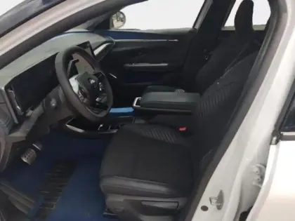 Photo 13 Renault Scenic  E-Tech Electric 220ch Techno option esprit Alpine grande autonomie -25