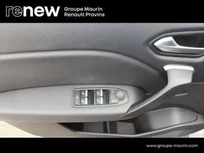 Photo 14 Renault Captur  1.3 TCe mild hybrid 140ch Techno