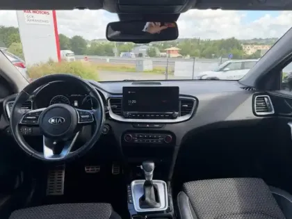 Photo 12 Kia Xceed  1.6 GDi 105ch + Plug-In 60.5ch Design DCT6 MY22