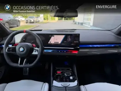 Photo 10 BMW Serie 5 M5 Touring 4.4 V8 PHEV 727ch (544+197)