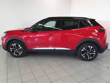Photo 7 Peugeot 2008  e- 136ch GT