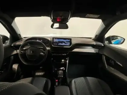 Photo 9 Peugeot 2008  1.2 Hybrid 145ch Allure e-DCS6