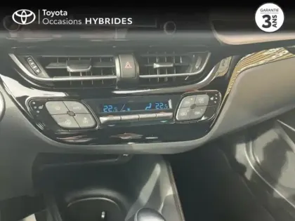 Photo 14 Toyota C-HR  1.8 Hybride 122ch Dynamic Ultimate E-CVT