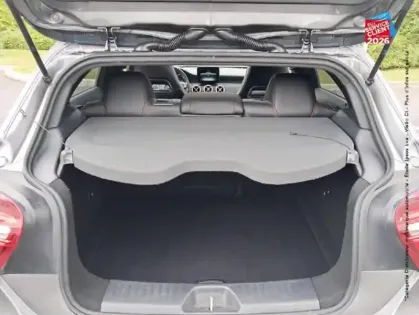 Photo 13 Mercedes Classe A  180 d Fascination 7G-DCT