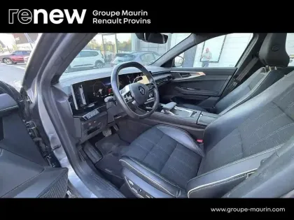 Photo 13 Renault Austral  1.2 E-Tech full hybrid 200ch Iconic- 23