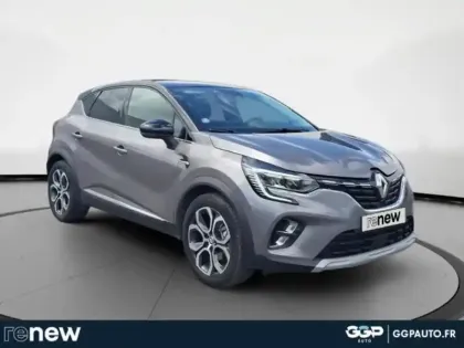 Photo 6 Renault Captur  1.6 E-Tech hybride 145ch Techno Fast Track