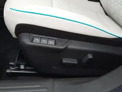Photo 13 Fiat 600  1.2 Hybrid Turbo 145ch La Prima eDCT6
