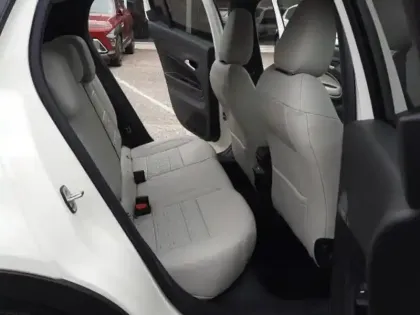 Photo 14 Fiat 600  1.2 Hybrid Turbo 145ch La Prima eDCT6