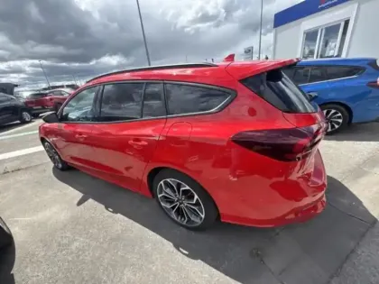 Photo 6 Ford Focus  SW 1.0 Flexifuel mHEV 125 ch ST-Line X Powershift