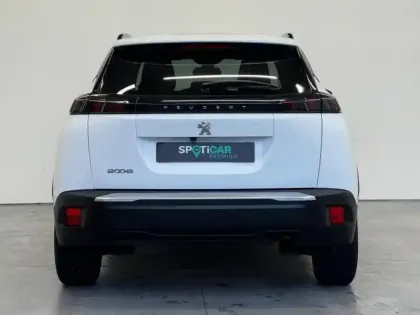 Photo 5 Peugeot 2008  1.2 PureTech 100ch S&S Allure Pack