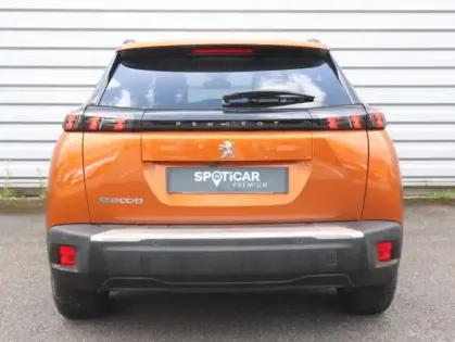 Photo 5 Peugeot 2008  e- 136ch Allure