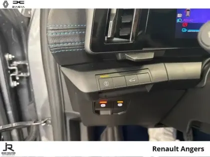 Photo 13 Renault Scenic  E-Tech Electric 220ch Techno option esprit Alpine grande autonomie -25