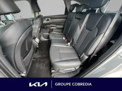 Photo 10 Kia Sorento  1.6 T-GDi 265ch PHEV Design BVA6 4x4 7 places