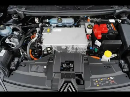 Photo 11 Renault 5  E-Tech Electrique 120ch Evolution autonomie urbaine