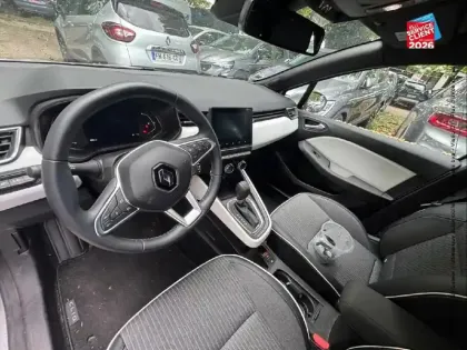 Photo 28 Renault Clio  1.6 E-Tech hybride 140ch Intens -21N