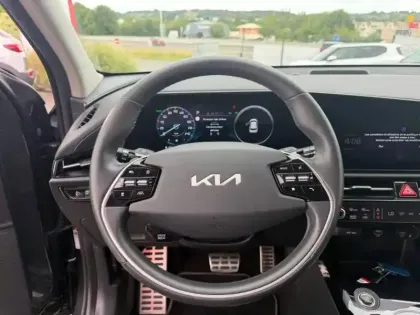 Photo 13 Kia Niro  1.6 GDi 183ch PHEV Premium DCT6