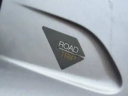 Photo 5 Peugeot 208  e- 136ch Roadtrip