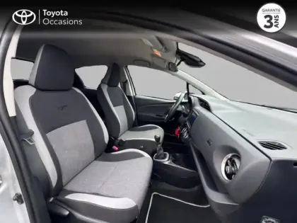 Photo 10 Toyota Yaris  110 VVT-i Design Y20 5p RC19