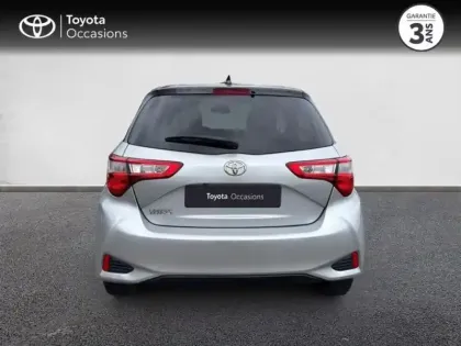 Photo 6 Toyota Yaris  110 VVT-i Design Y20 5p RC19