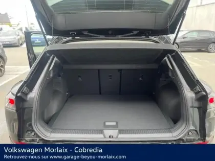 Photo 11 Volkswagen T-roc  1.5 eTSI 116ch Style DSG7