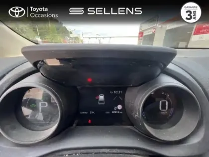 Photo 13 Toyota Yaris  Cross 116h Dynamic MY22