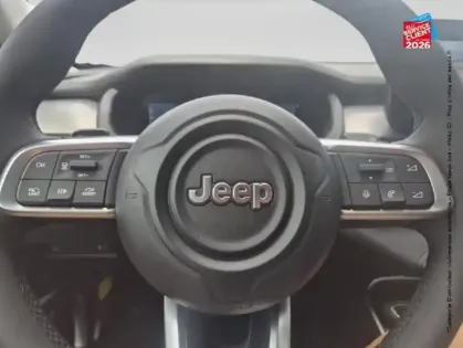 Photo 11 Jeep Avenger  1.2 Turbo T3 110ch e-Hybrid Summit BVR6
