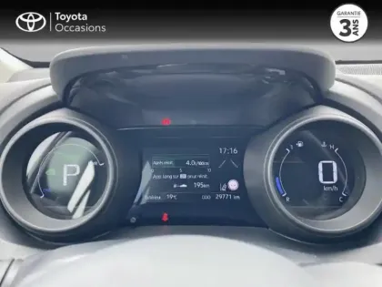 Photo 13 Toyota Yaris  Cross 116h Dynamic MY22