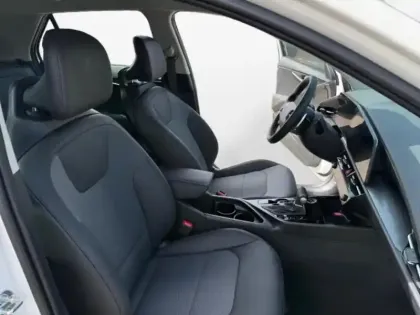 Photo 14 Kia Niro  1.6 GDi 138ch HEV Active DCT6