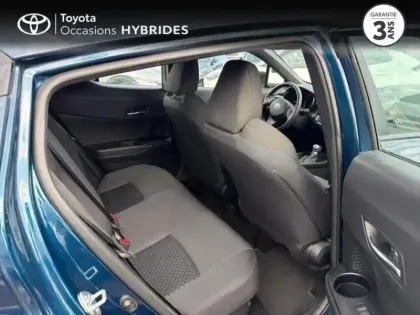 Photo 6 Toyota C-HR  2.0 Hybride 184ch Dynamic Ultimate E-CVT