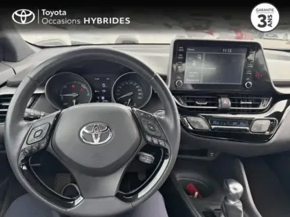 Photo 8 Toyota C-HR  2.0 Hybride 184ch Dynamic Ultimate E-CVT