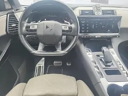 Photo 7 DS DS 7  E-TENSE 4x4 300ch Esprit Voyage