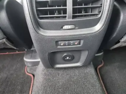 Photo 10 Ford Kuga  2.0 EcoBlue 120 ch ST-Line BVA