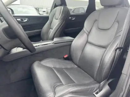 Photo 5 Volvo Xc60  T6 Hybride Rechargeable 253 + 145ch Ultra Style Dark Geartronic 8 AWD