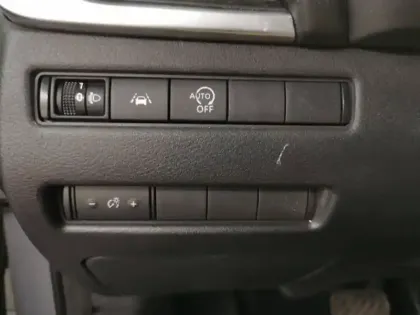 Photo 11 Nissan Qashqai  1.3 Mild Hybrid 140ch Acenta