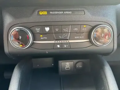 Photo 14 Ford Kuga  2.5 Duratec 190ch FHEV E85 ST-Line BVA