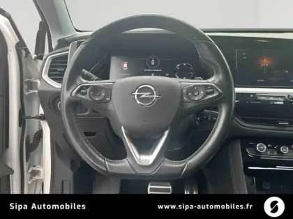 Photo 13 Opel Grandland  1.2 Turbo 130 ch BVA8