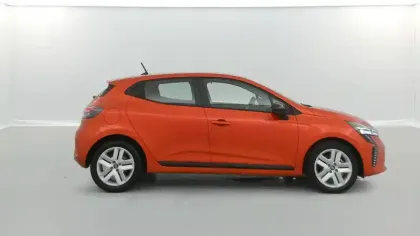 Photo 29 Renault Clio  E-Tech full hybrid 145 ch GSR2