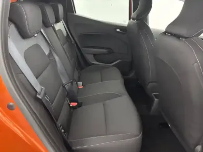 Photo 39 Renault Clio  E-Tech full hybrid 145 ch GSR2